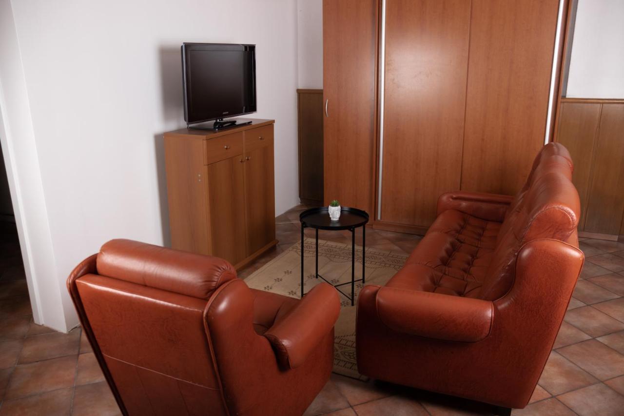 Apartma-Studio Ajdna Zirovnica Eksteriør billede
